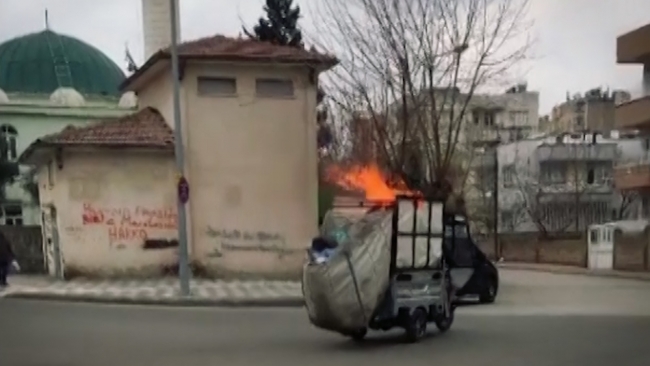 Atık toplayıcısı yanmaktan son anda kurtuldu